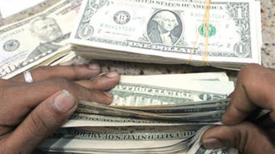 ضبط تشكيل عصابي تخصص في الإتجار بالعملات الأجنبية في أكتوبر