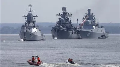 روسيا: لم نطلب من إسبانيا تزويد أسطولنا المتجه لسوريا بالوقود