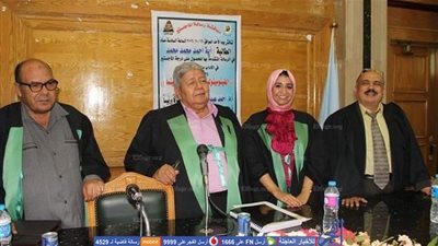 الأولى عن هذا الموضوع..