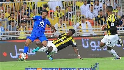 10 حقائق عن قمة أفضل هجوم بين الهلال والاتحاد بالدوري السعودي
