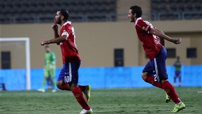 أزمة عنيفة في الأهلي بطلها عماد متعب 