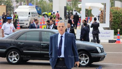  عادل حمودة يشارك في جلسات مؤتمر 