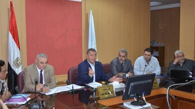 محافظ  كفرالشيخ: استمرار تطهير بوغاز البرلس وتطهير البحيرة