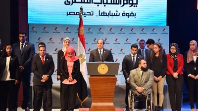 إحدى المشاركات بمؤتمر الشباب: الرئيس أعطانا مشاركة القرار 