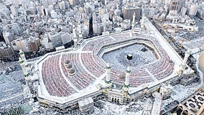 هاشتاج #الحوثي_يستهدف_كعبة_المسلمين يتصدر تويتر 