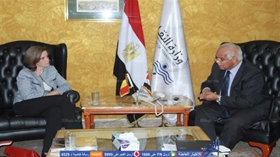 وزير النقل  يلتقي سفيرة بلجيكا في القاهرة لبحث التعاون المشترك
