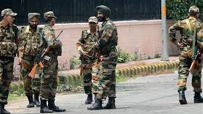 الجيش الهندى يعلن مقتل اثنين من جنوده على طول الحدود فى كشمير
