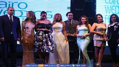 إطلالات الفنانات في 