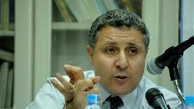 نجاد البرعي: السيول كشفت عجز الحكومة في ترتيب أولوياتها في الإنفاق