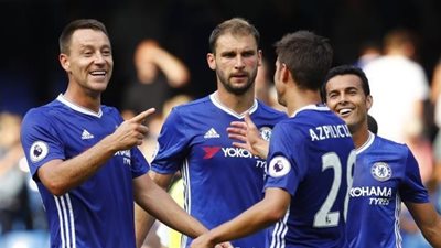 إيفانوفيتش يحصن نفسه من غدر تشيلسي 