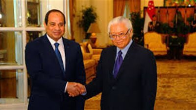 عاجل.. رئيس سنغافورة يصل القاهرة