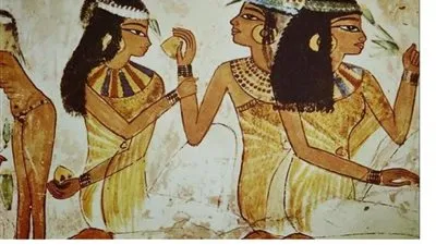 الفراعنة أول ما ارتدوا 