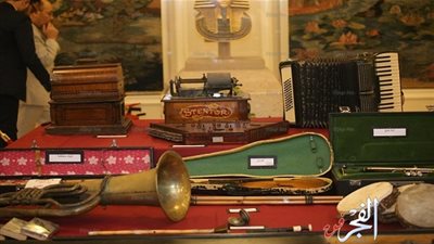 إزاحة الستار عن كتاب الفارابي الموسيقي ومعرض الآلات الموسيقية النادرة (صور)