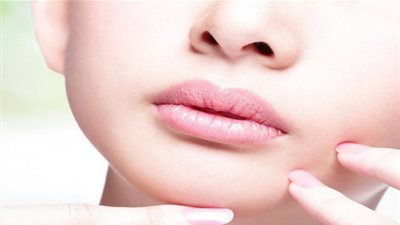 6 مشكلات صحية تكشفها تغييرات الشفاه!