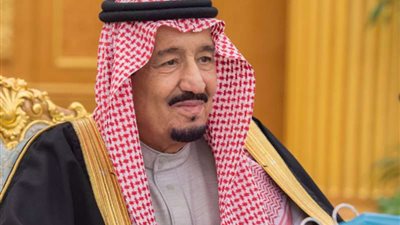 إفراغ أراضٍ بنادي 