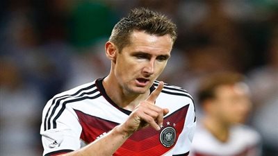 تقرير ألماني : كلوزة ينضم للجهاز الفني لمنتخب الماكينات