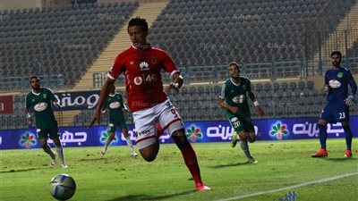 تدريب الأهلي.. البدري ينفعل على ثنائي الوسط وتألق معلول وباسم وجمال