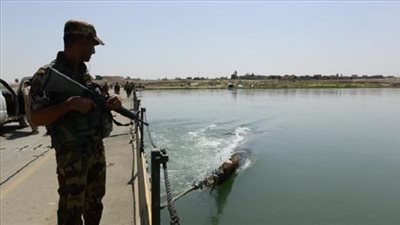 داعش يلغّم أكبر جسور الموصل