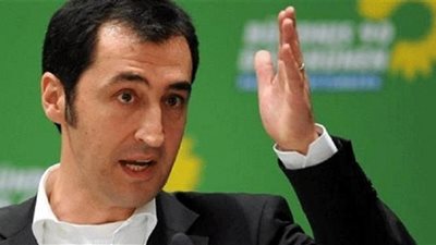 زعيم المعارضة الألمانية: تركيا تتحرك بعيدا عن الاتحاد الأوروبي 