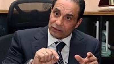 سامى عبد العزيز: الدولار وصل 10.50 جنيه في بعض المحافظات