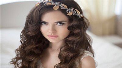 8 أسباب لإعادة لون شعرك الأساسي قبل الزفاف! (صور)