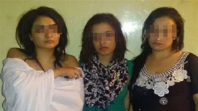 ضبط شبكة آداب تقودها أكبر قوادة بالجيزة 