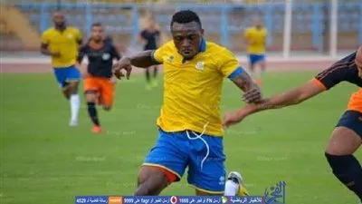 بناهيني يتعهد بحسب شكواه للفيفا ضد الإسماعيلي