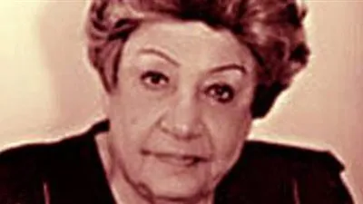 أمينة السعيد .. أول صحفية فى تاريخ العرب!