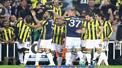 بالفيديو.. موسي سو يسجل هدفا خرافيا في شباك مانشستر يونايتد