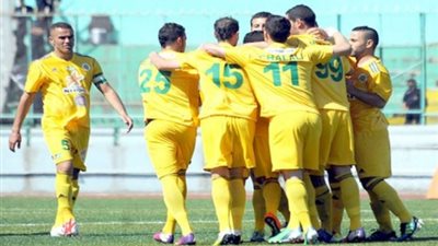 شبيبية القبائل يخطف القسنطيني بهدف في الدوري الجزائري