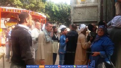 توزيع كراتين سلع غذائية بأسعار مدعمة في 