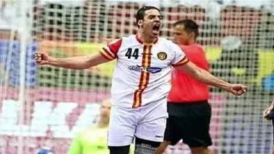 الترجي التونسي يقرر رفع الإيقاف عن نجمه 