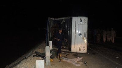 مصرع 3 أشخاص وإصابة 7 آخرين في انقلاب أتوبيس أعلى دائري المريوطية