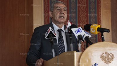 وزير الصناعة: تطوير أساليب الإنتاج وإدخال أصناف نباتية جديدة في عدد من المحافظات (فيديو)