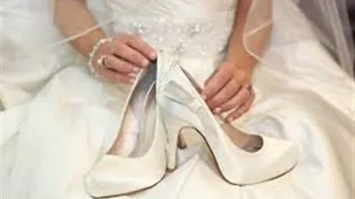 اختارى حذاءك المناسب ليوم الزفاف
