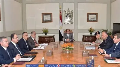 السيسي يوجه الحكومة بمحاربة مختلف أشكال الفساد بحزم