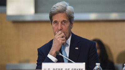 كيف علّق كيري على قرار تعويم الجنيه في مصر