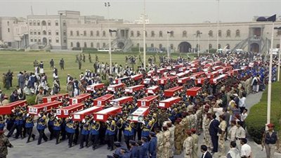 الحوثيون يُفرجون عن معتقلين من القاعدة فجروا ميدان السبعين