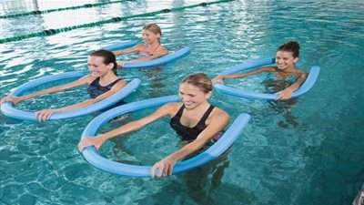 الرياضة في الماء (أكواجيم) علاج فعال لإلتهاب مفاصل الركبة