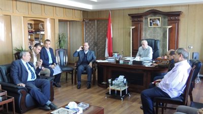 مدير أمن المنيا يجتمع بالأجهزة التنفيذية لبحث أساليب التهريب والغش التجاري 