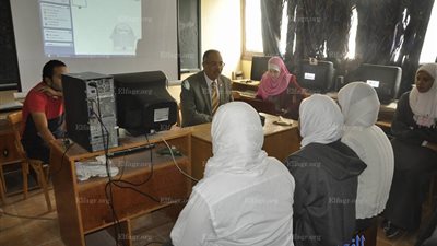 جامعة قناة السويس تستكمل زيارتها لمدارس الإسماعيلية لسد الفجوة الثقافية (صور)