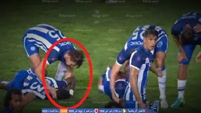 بالفيديو.. لاعب ينقذ زميله من الموت المحقق 