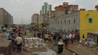 محافظ الإسكندرية بدرس إقامة مجمع سكني لأهالي نجع العرب على غرار مشروع السيسي العملاق