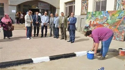 رئيس جامعة الفيوم يشارك في اليوم البيئي بكلية التربية النوعية 