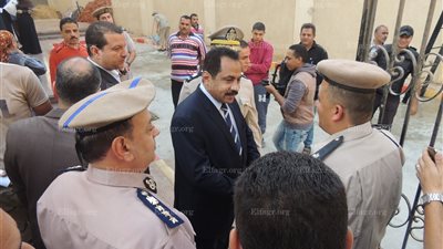 وسط تعزيزات أمنية مشددة مدير أمن الدقهلية يفتتح سجل مدني بأجا  (صور)