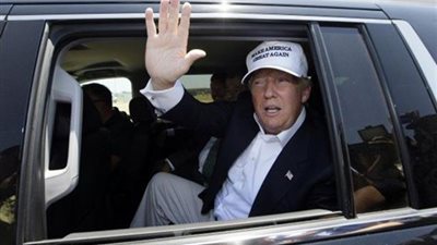  أبرز 10 سيارات يمتلكها الرئيس الأمريكي دونالد ترامب  (صور)