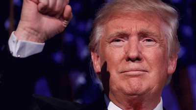 روبرت فيسك: مكانة أمريكا بالشرق الأوسط وصلت للحضيض بعد فوز ترامب