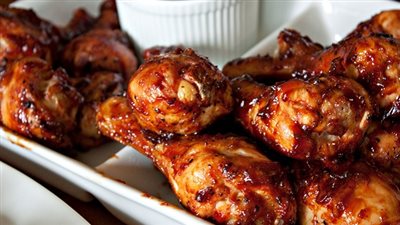 طرق بسيطة لتحضير تتبيلة الدجاج المشوي