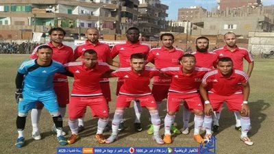 طهطا يحفز لاعبيه قبل موقعة الواسطى بالقسم الثاني