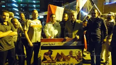 توافد المواطنين على ميدان 